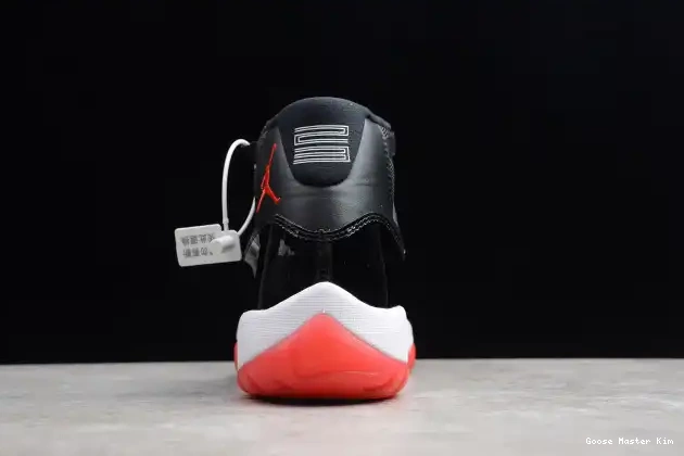 (2012) Retro Bred 11 378037-010 Air Jordan 0518